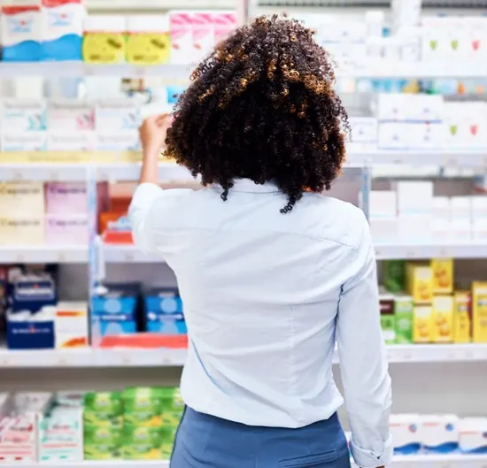 Woman-store-shelf