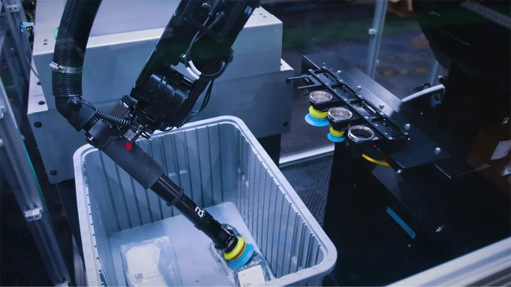 Core™ robotic picking apparel